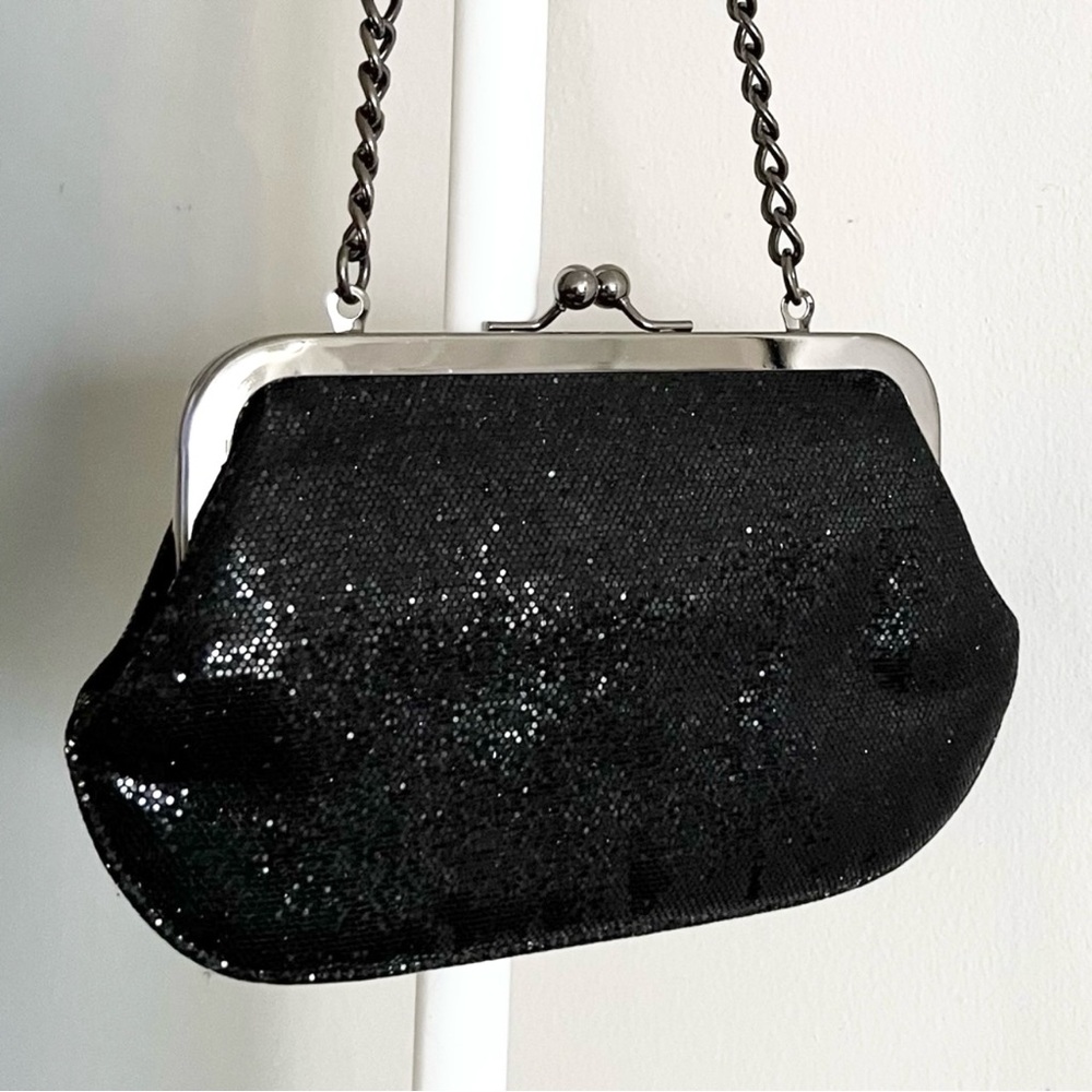 Express Black Sequin Mini Clutch with Kiss-Lock and Chain Strap: Vintage Glam